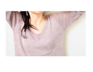 Picture of the holiday sweater by Eri, image copyright Eri