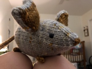 Knitted Mousie in Baah! Sequoia yarn in gray and gold